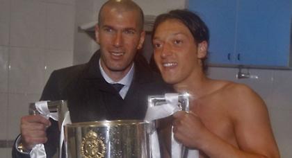 Εζίλ: «Αντέγραφα τον Ζιντάν»