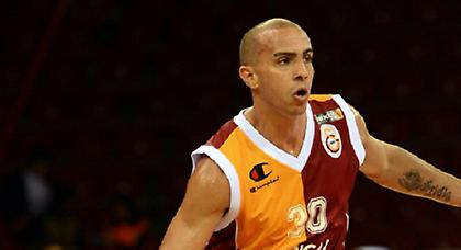 Ανανέωσε ο Αρόγιο με Γαλατά