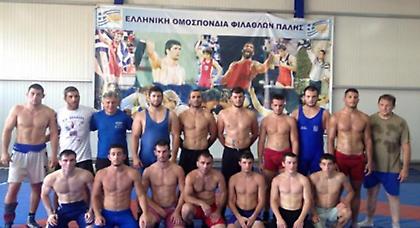 «Φουλάρει» η εθνική!