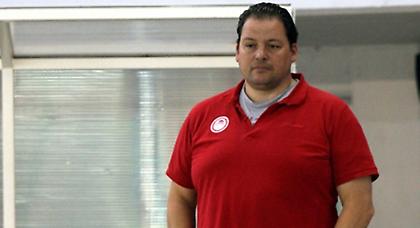 Μένει στο τιμόνι του Ολυμπιακού ο Παυλίδης