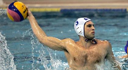 Βελτίωση και νίκη για την Εθνική πόλο