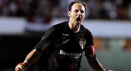 Το «κόλλησε» ο τερματοφύλακας! (video)