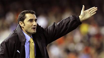 Προβιβάζει τον Ετσεμπερία ο Βαλβέρδε