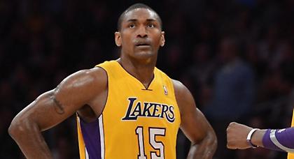 Στους Νικς ο Γουόρλντ Πις