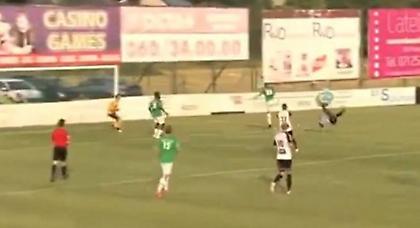 Το τέλειο «ψαλίδι»! (video)