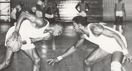 21 σπάνιες φωτογραφίες από τη ρούκι χρονιά του Τζόρνταν