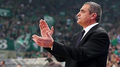 Κορυφαίος προπονητής ο Πεδουλάκης