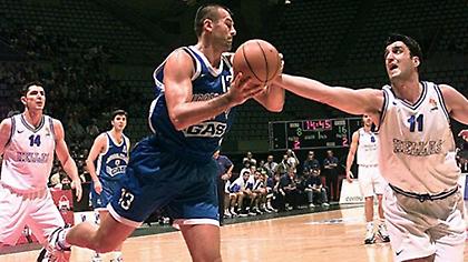 Η Ελλάδα απέναντι στη Γιουγκοσλαβία του Ομπράντοβιτς