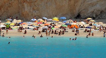 Πλεόνασμα για πρώτη φορά στο ισοζύγιο τρεχουσών συναλλαγών