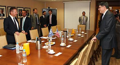 Στήριξη της ελληνικής προσπάθειας από τις ΗΠΑ