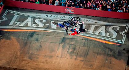 Tα πήρε όλα κι έφυγε!