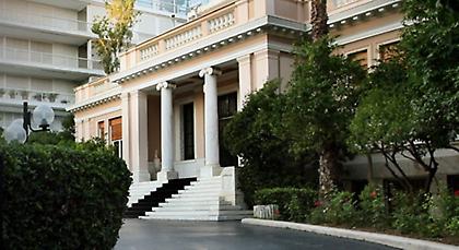 Ο Σόιμπλε αμφισβητεί, η κυβέρνηση αισιοδοξεί