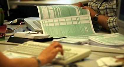 «Όχι» της τρόικας σε νέα παράταση για την υποβολή δηλώσεων