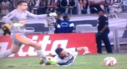 Το… πόδι του Θεού! (video)