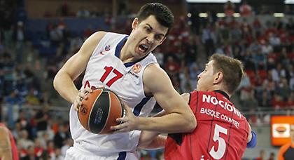 Ανακοινώνεται και ο Έρτσεγκ