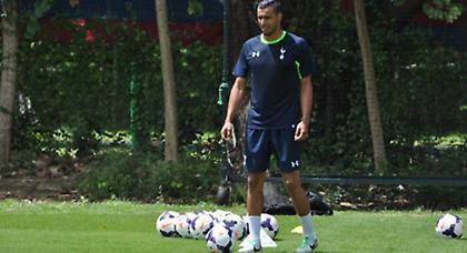 Τσαντλί κι επίσημα στην Τότεναμ!