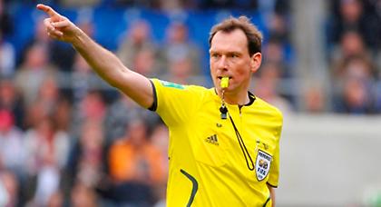 Ο διαιτητής του Μέταλιστ-ΠΑΟΚ