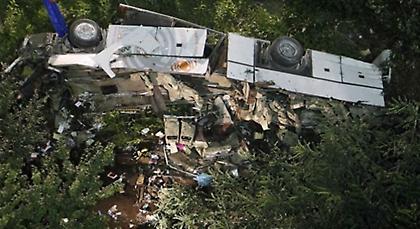 Τουλάχιστον 36 νεκροί από την πτώση λεωφορείου στην Ιταλία