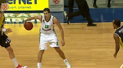 Ασίστ της χρονιάς από Διαμαντίδη (video)