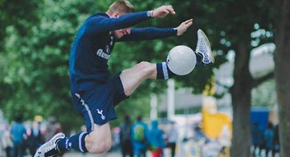 Δεν πέφτει με τίποτα!