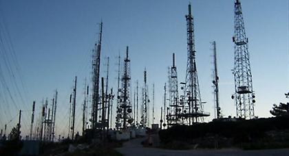 Επέμβαση της αστυνομίας στις κεραίες της ΕΡΤ στον Υμηττό