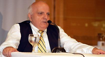 «Όχι και να μηδενίσουμε τις επιχορηγήσεις»