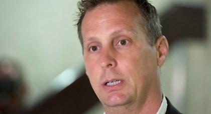 Ιερόδουλος «έδωσε» δήμαρχο επειδή δεν την πλήρωσε