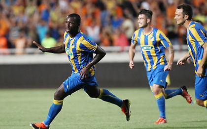 Μισή δουλειά για ΑΠΟΕΛ