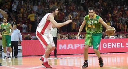 Παραμένει στην Τουρκία ο Ταπούτος