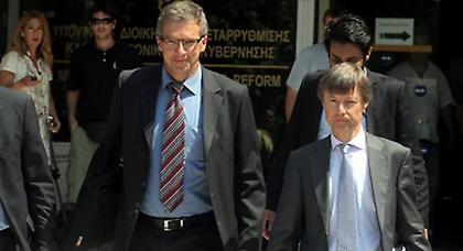 Διαψεύδει το υπουργείο Οικονομικών ότι έρχεται νέα μείωση μισθών