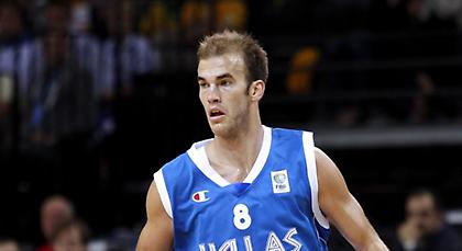 Κοντά στις υπογραφές ο Καλάθης