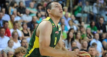 Απών ο Λοτζέσκι, νικητής ο Ματσιούλις