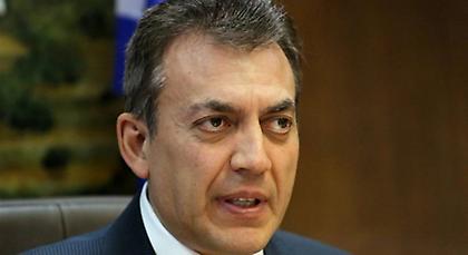 Βρούτσης: Δεν τίθεται θέμα μείωσης του κατώτατου μισθού