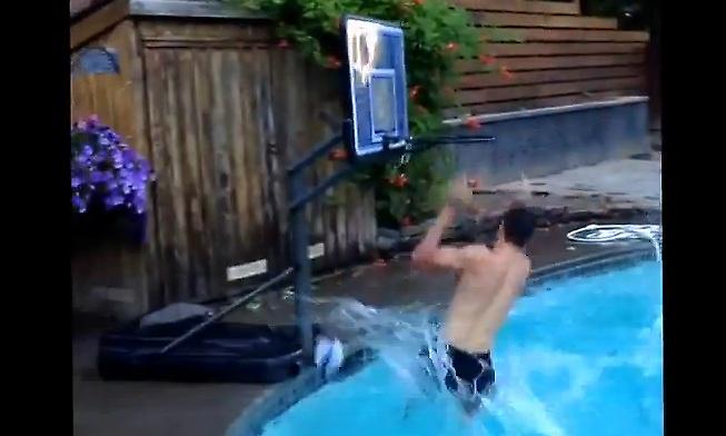 To καλύτερο κάρφωμα που έχετε δει!