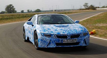 BMW i8 με 362 ίππους και κατανάλωση 2,5 λτ/100 χλμ!