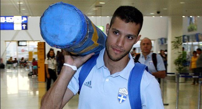 Αναχώρησε για τη Μόσχα η ελληνική αποστολή