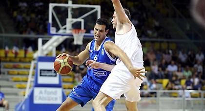 Θέλει άμυνα και… τύχη