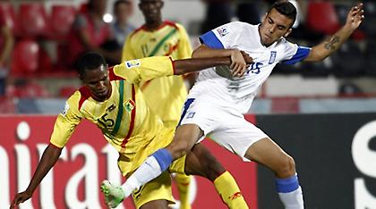 Ετοιμάζει «χτύπημα»