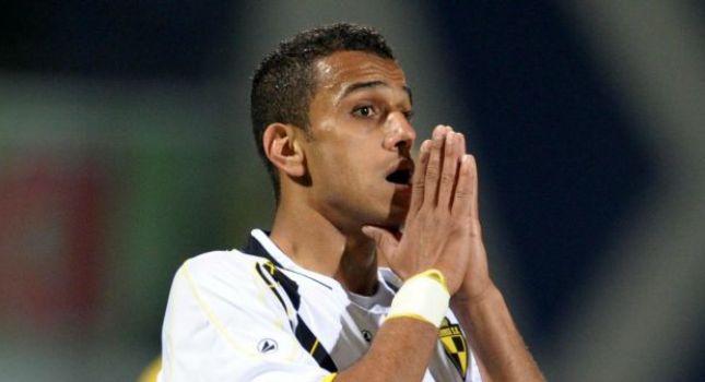 Εξετάζει Ελ Γκαμπάς