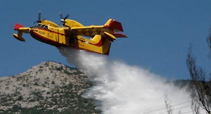 Εκκενώνεται χωριό στην Άνδρο λόγω πυρκαγιάς