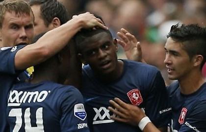 Τεσσάρα η Τβέντε