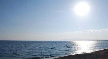 Ανεβαίνει η θερμοκρασία παρά τους ισχυρούς ανέμους