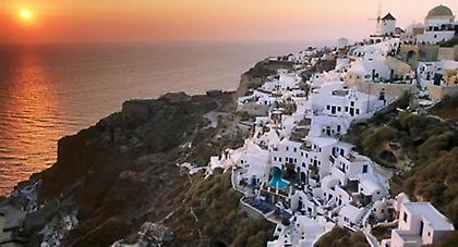 Ελπίδες για αποκατάσταση σήμερα του προβλήματος ηλεκτροδότησης στη Σαντορίνη