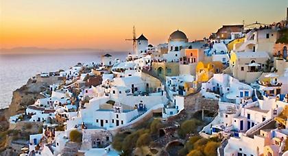 Φως και πάλι στη Σαντορίνη