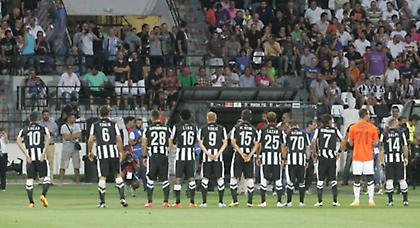 Εξαντλήθηκαν τα εισιτήρια