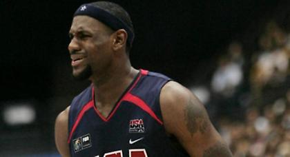 Ο Λεμπρόν, οι αστυνομικοί και η συναυλία