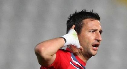 Ιδανικό ξεκίνημα για Εστορίλ, Γκιμαράες