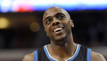 Πήραν Τόλιβερ οι Μπόμπκατς