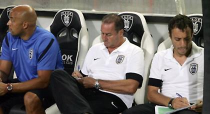 Κλειστά χαρτιά από Στέφενς