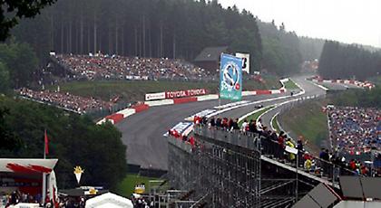 Και τώρα τα κεφάλια μέσα!